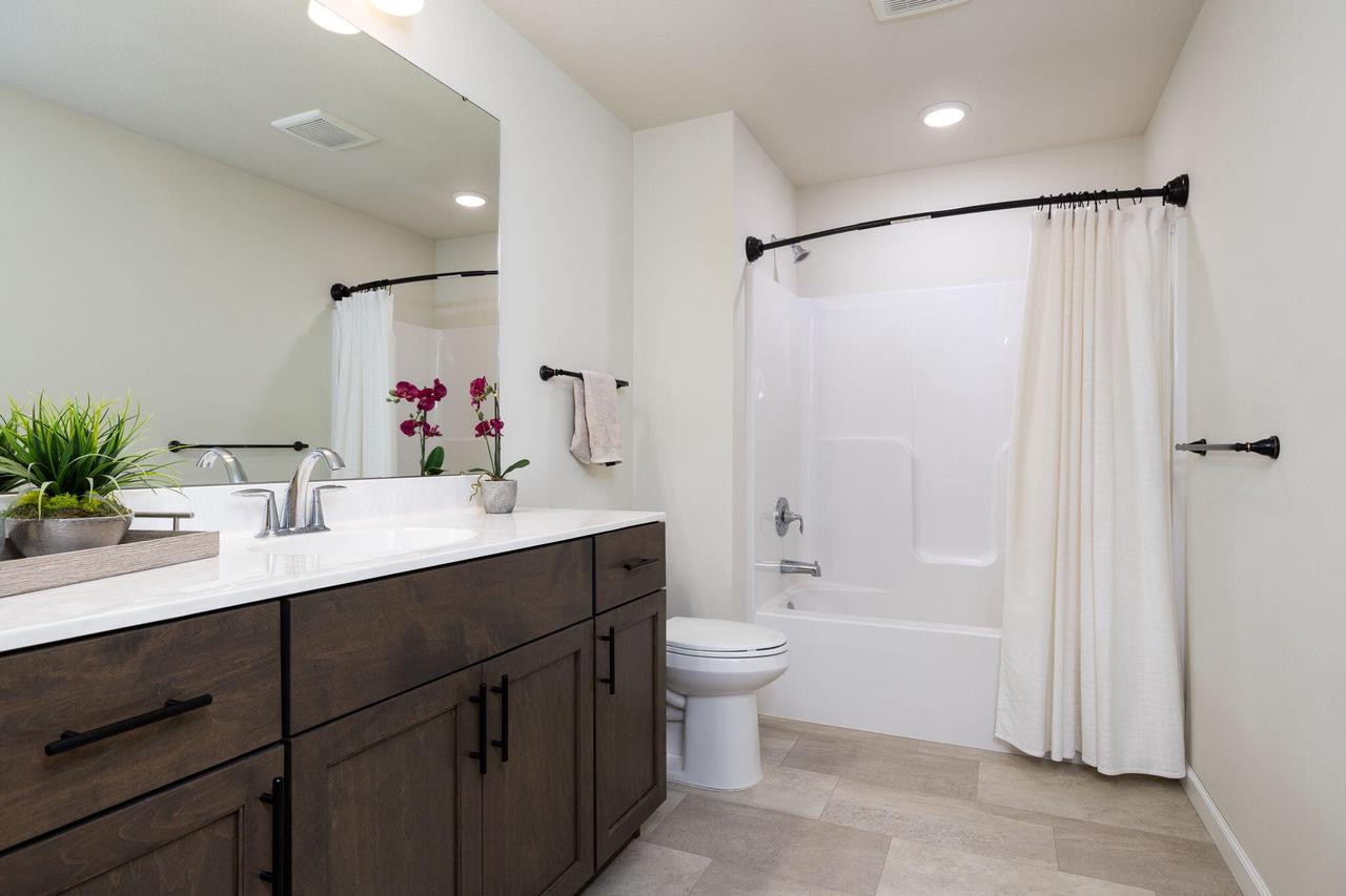 2962 Christenson LANE