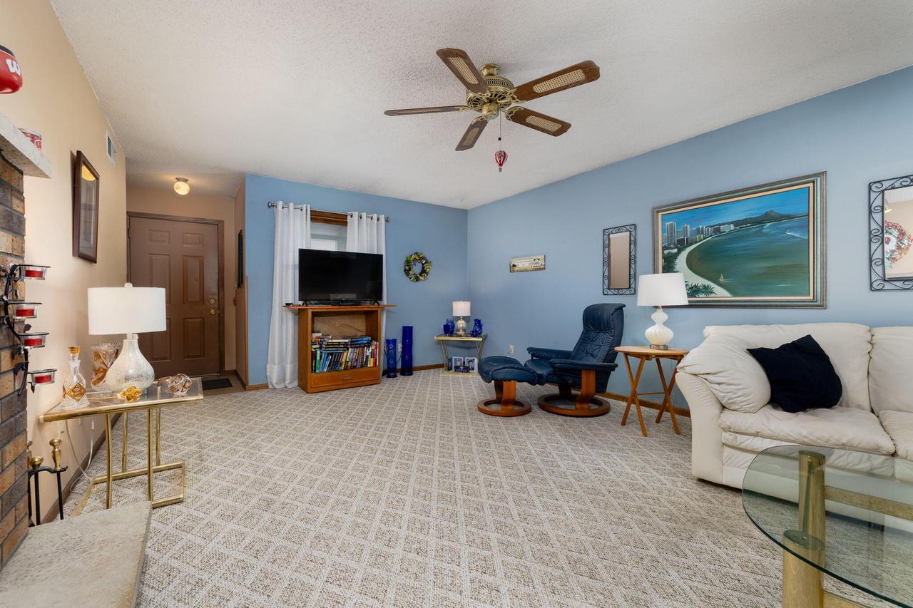 1343 Lauderdale PLACE