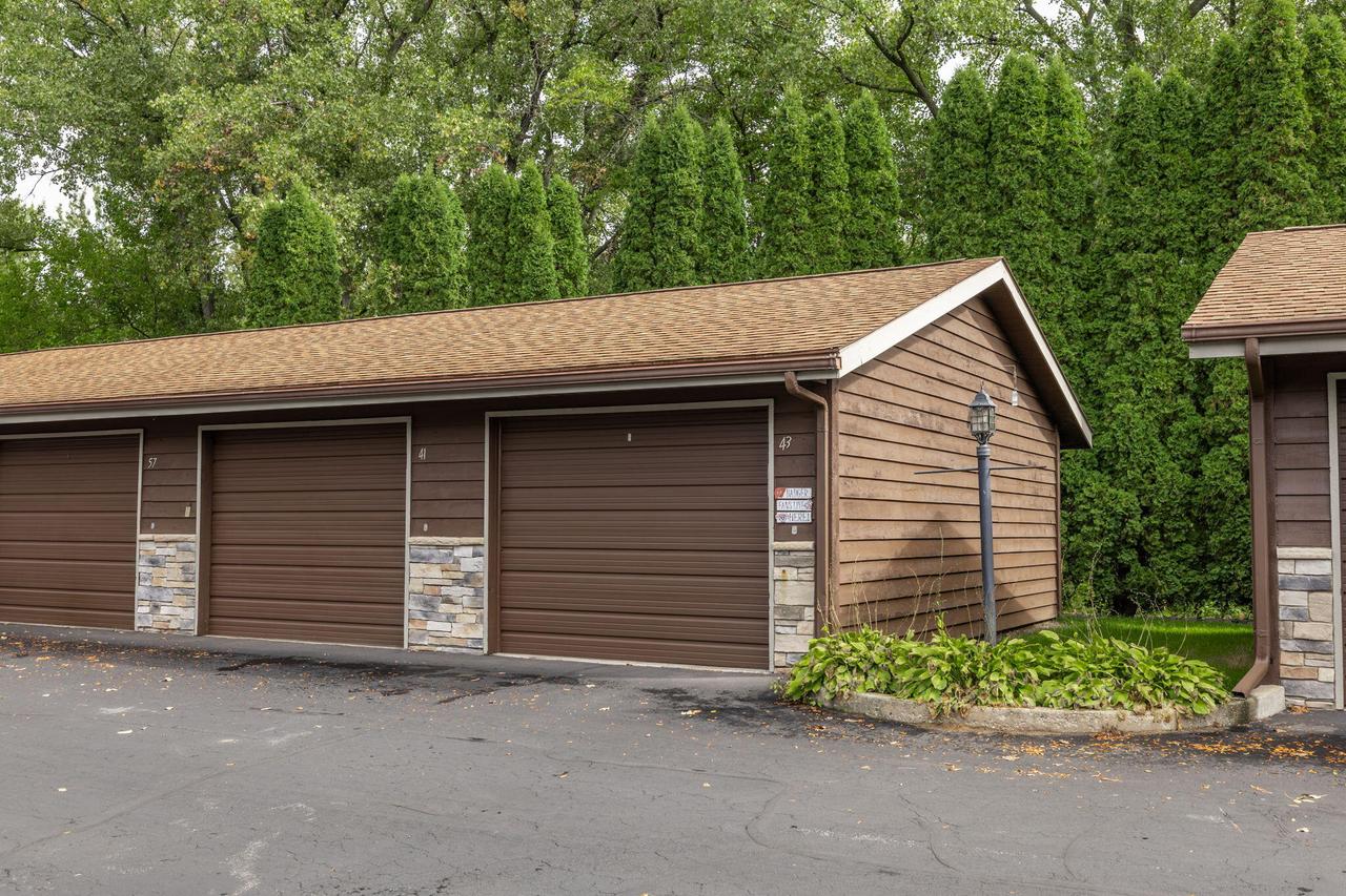 1343 Lauderdale PLACE