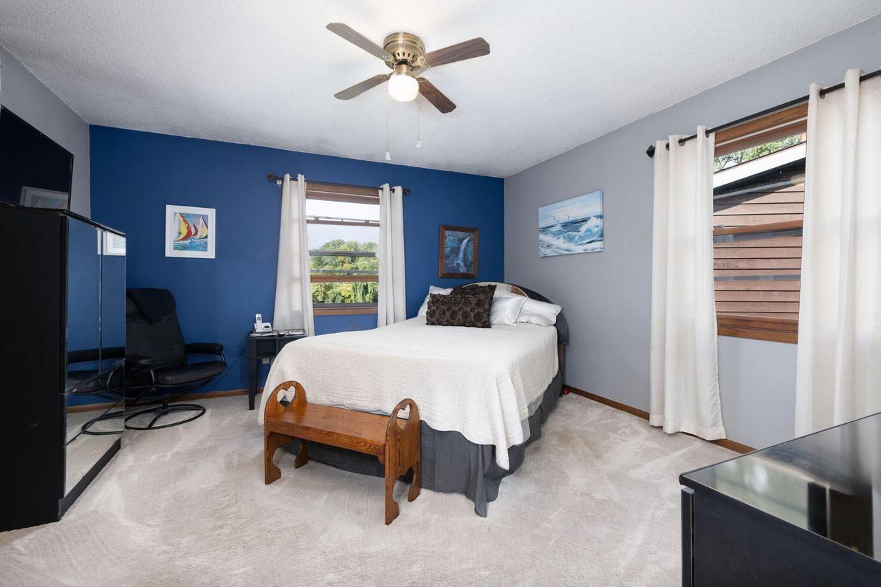 1343 Lauderdale PLACE