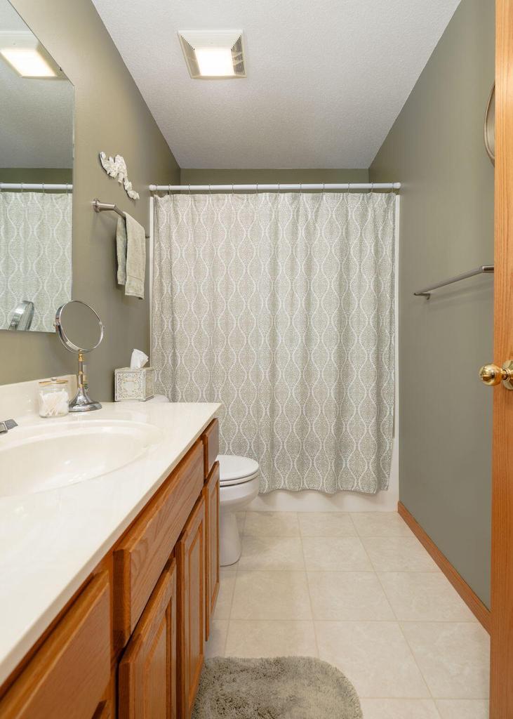 1618 Pine Ridge DRIVE