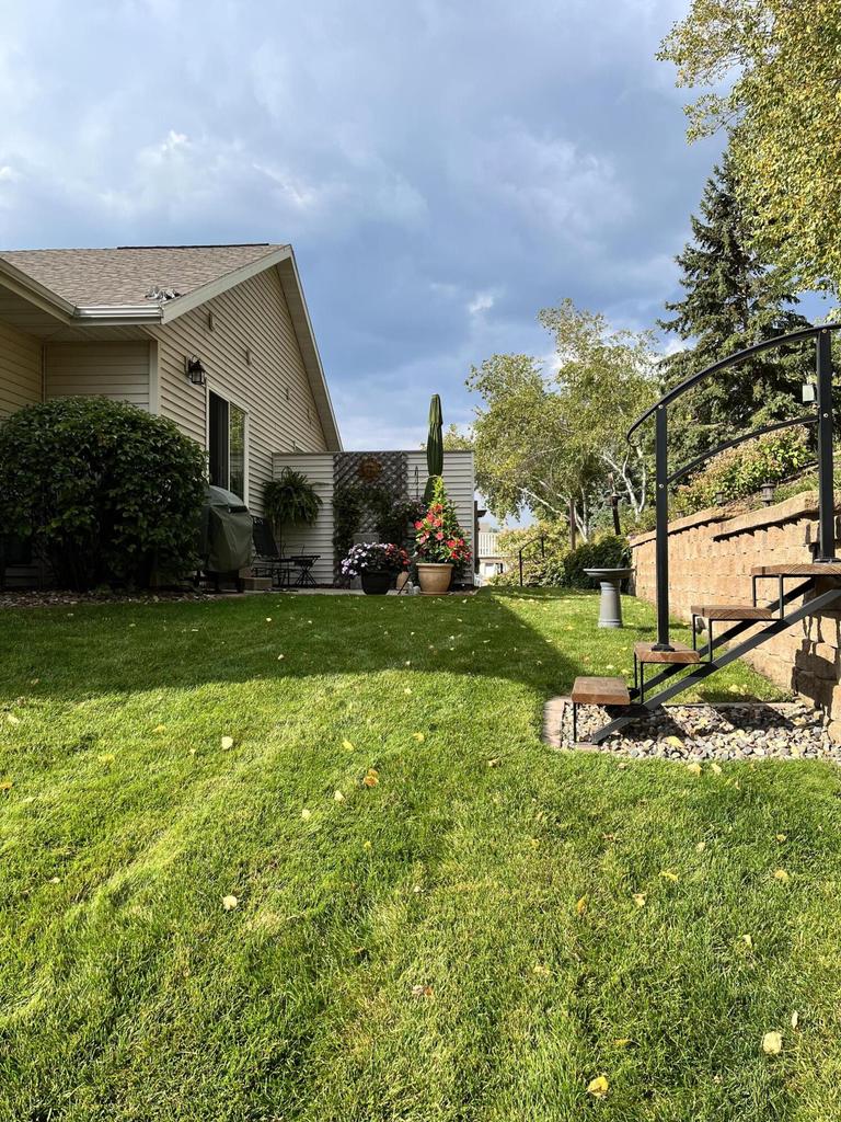 1618 Pine Ridge DRIVE