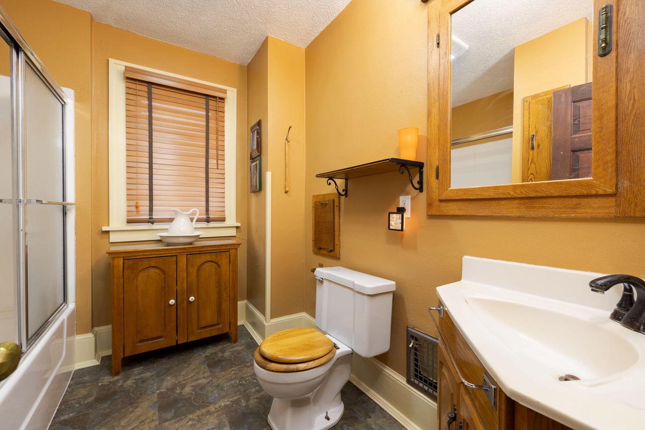 412 South STREET EAST East