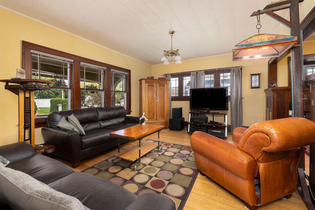 412 South STREET EAST East