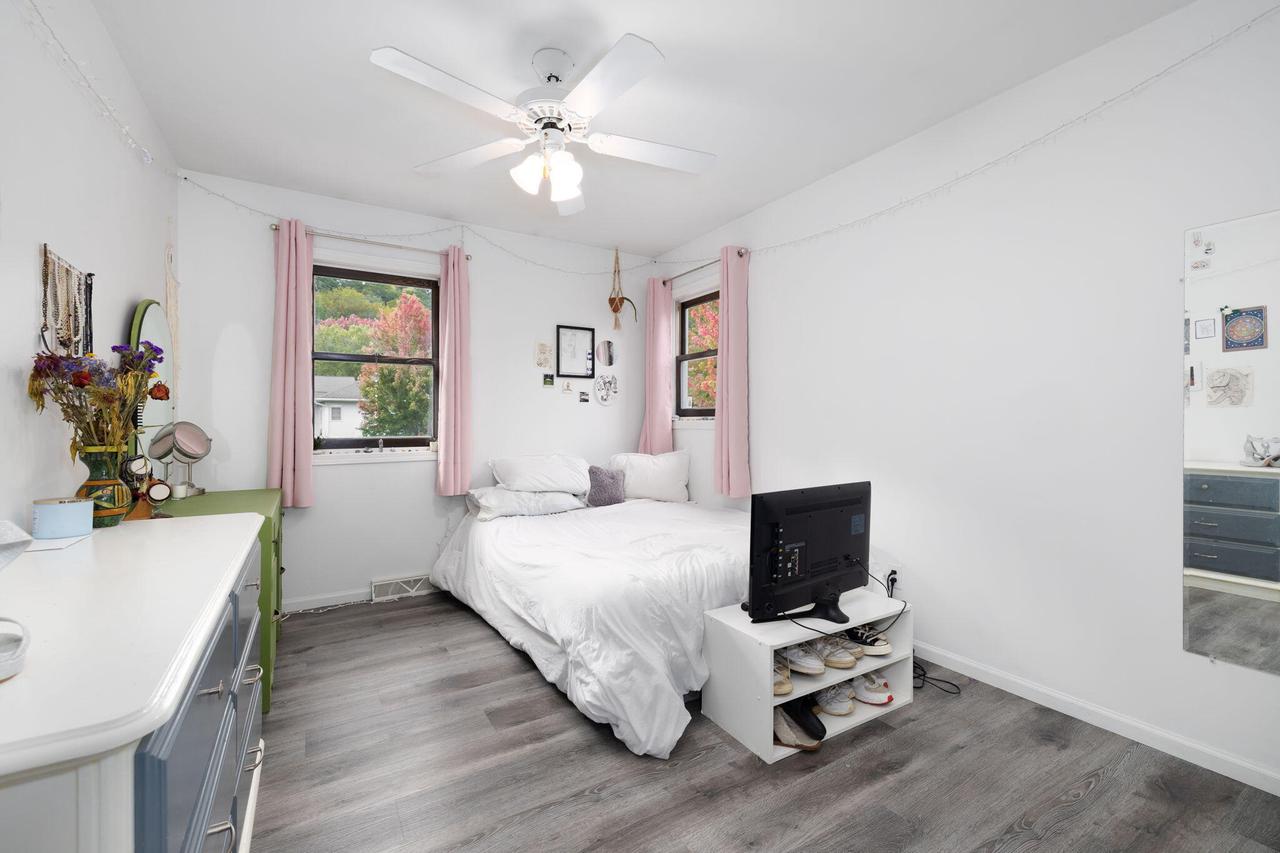 418 Hill STREET NORTH North