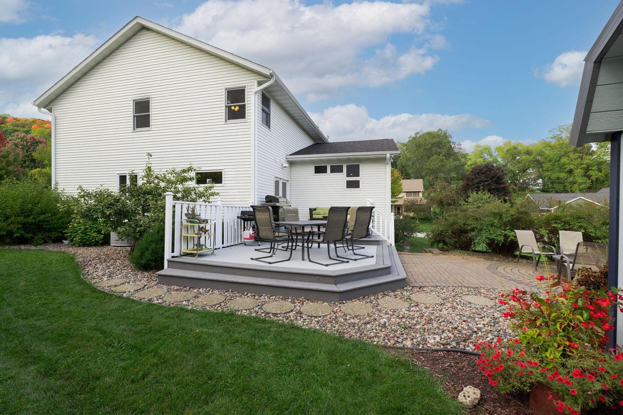 418 Hill STREET NORTH North