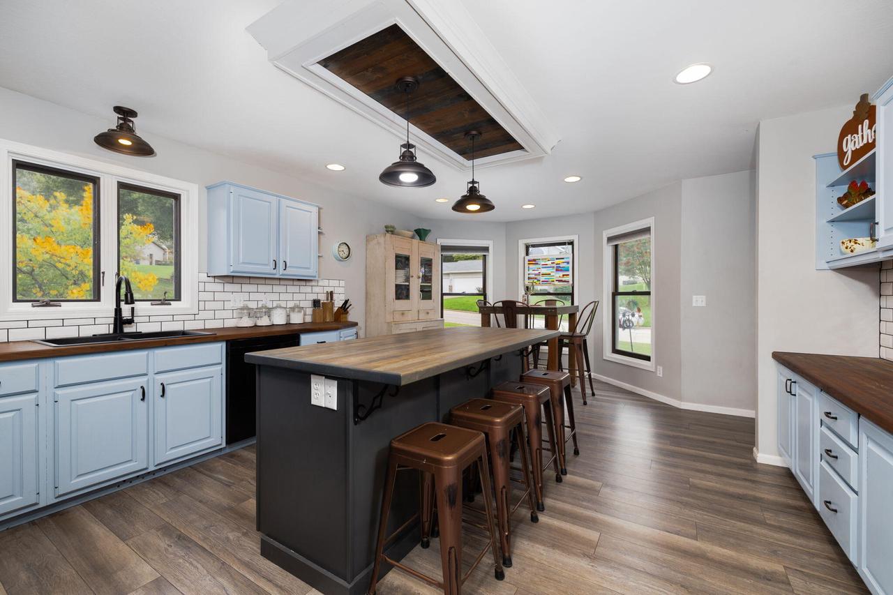 418 Hill STREET NORTH North