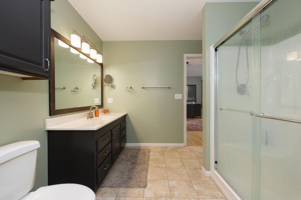 418 Hill STREET NORTH North