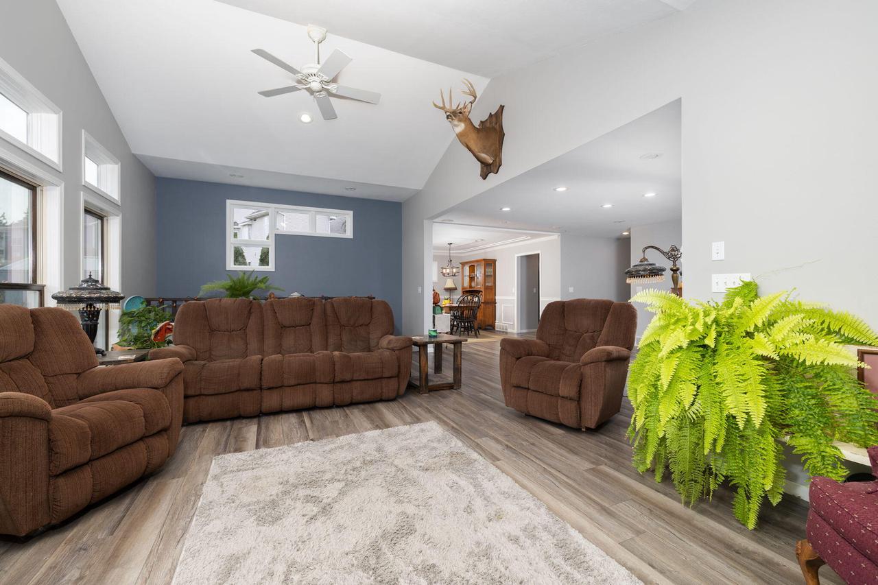 418 Hill STREET NORTH North