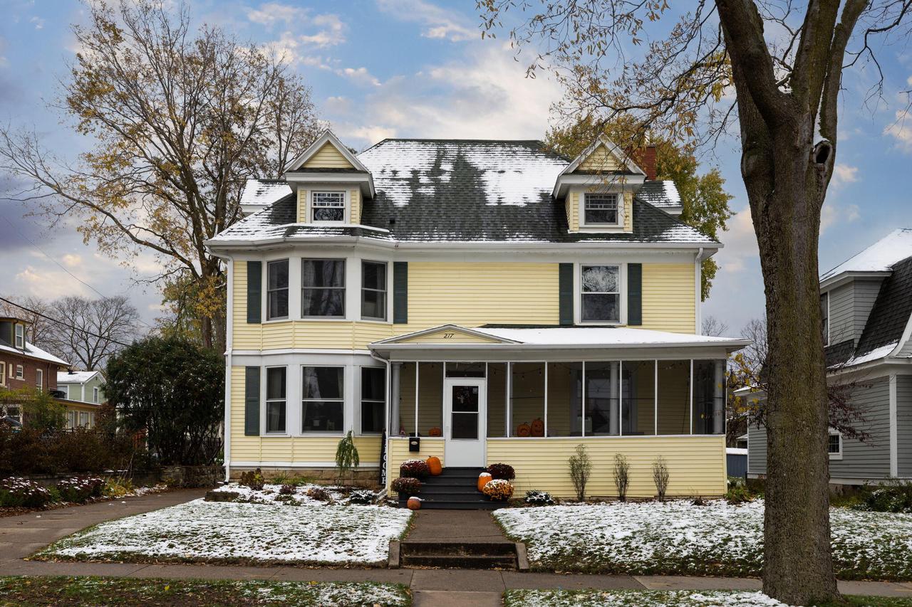 217 15th STREET SOUTH South