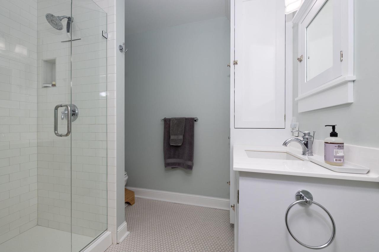 217 15th STREET SOUTH South