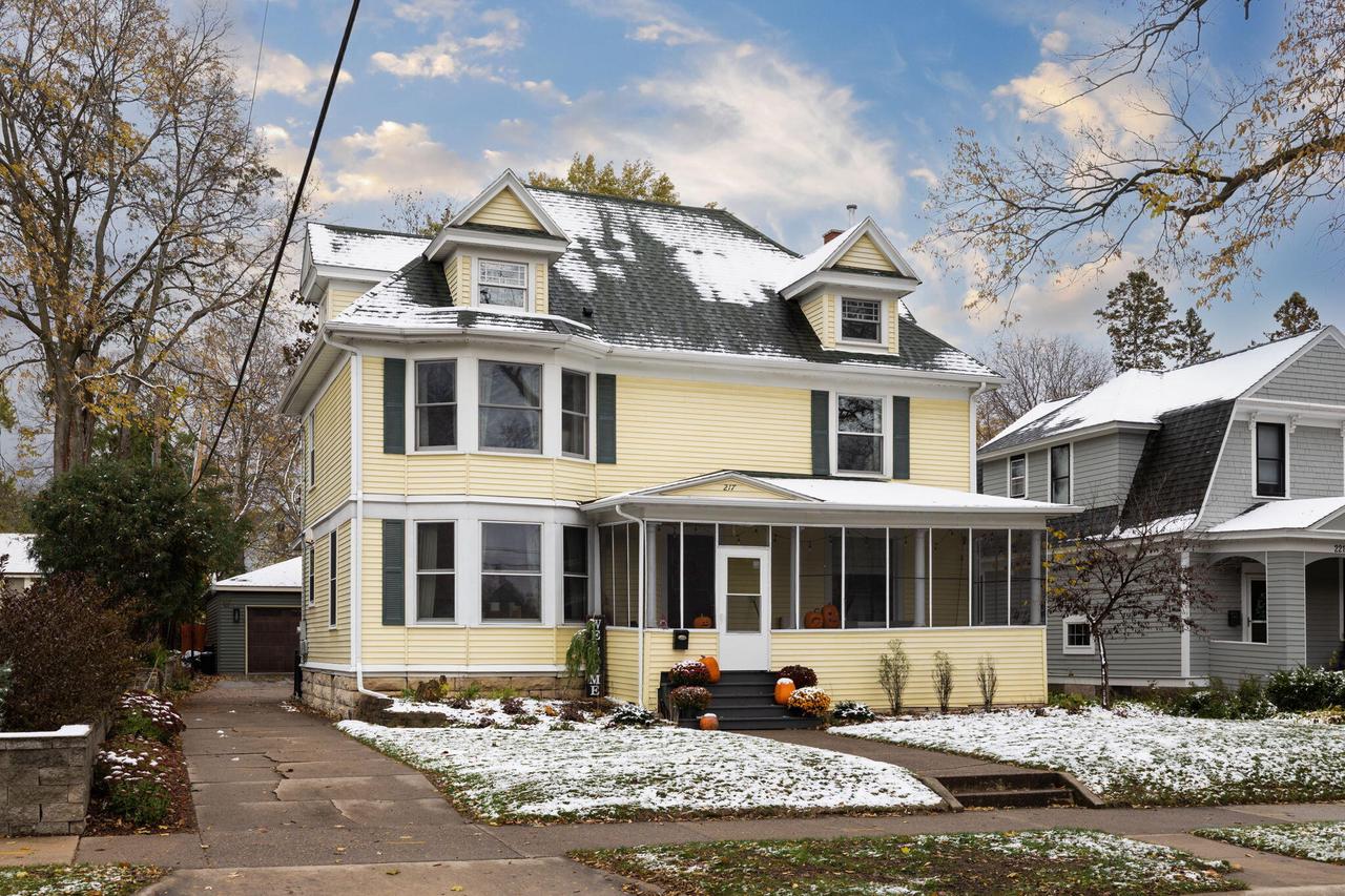 217 15th STREET SOUTH South