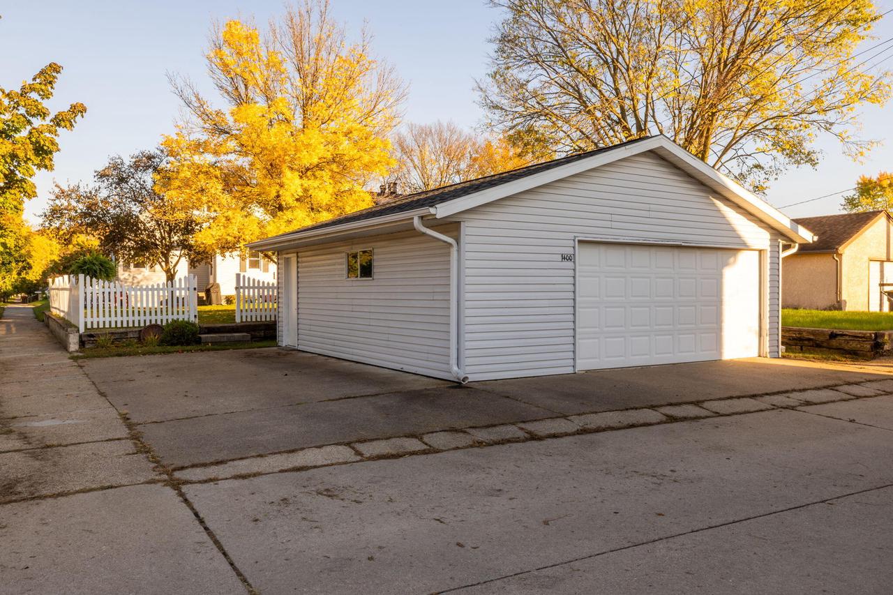 1400 19th STREET SOUTH South