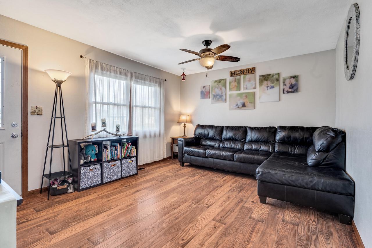 824 6th AVENUE NORTH North