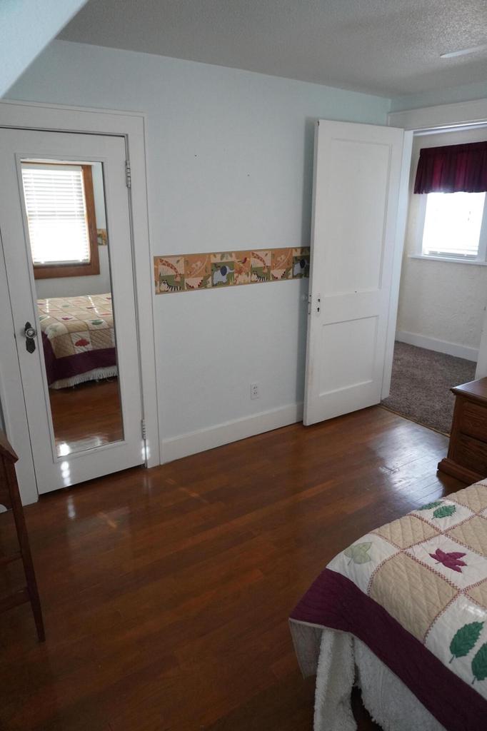 1911 29th STREET SOUTH South