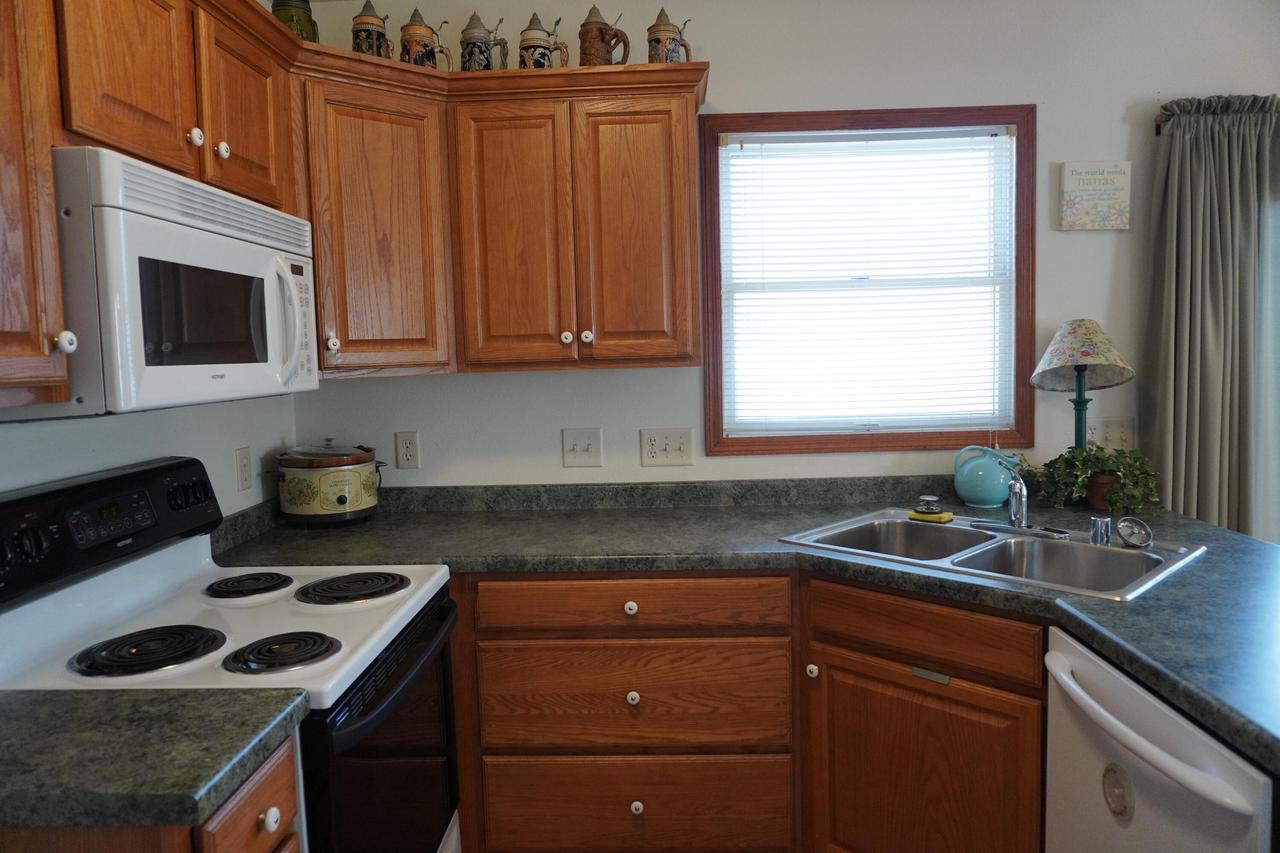 1911 29th STREET SOUTH South