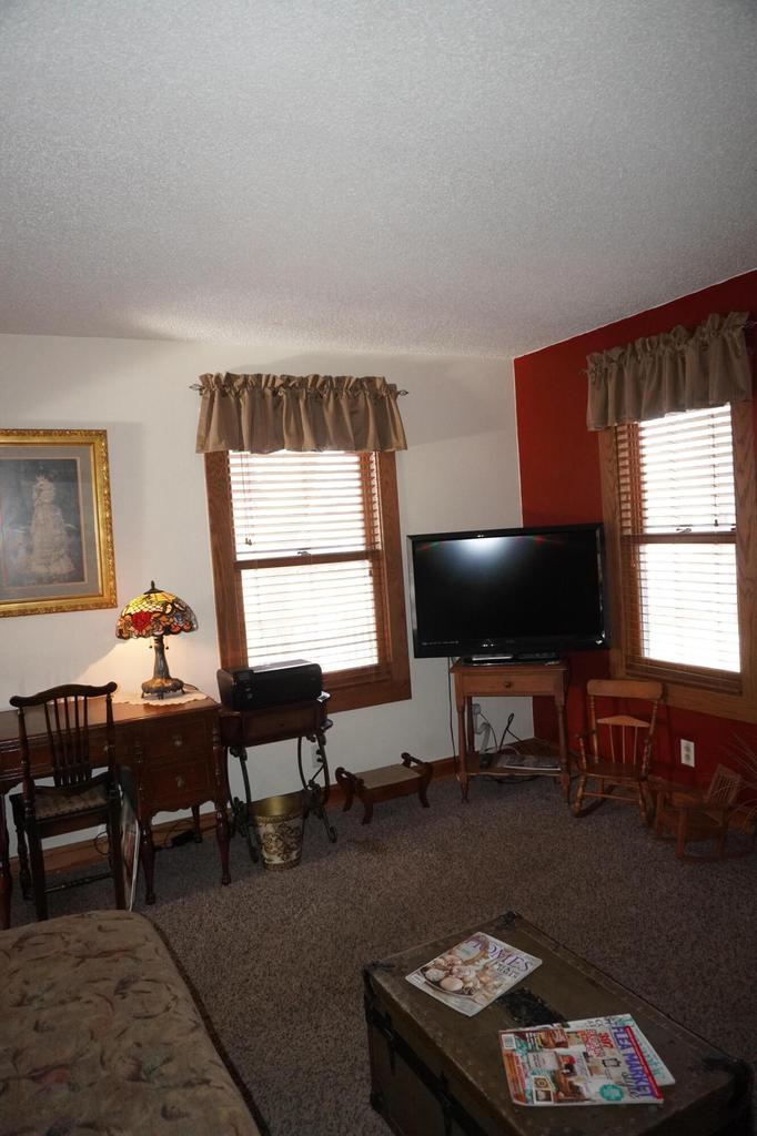 1911 29th STREET SOUTH South