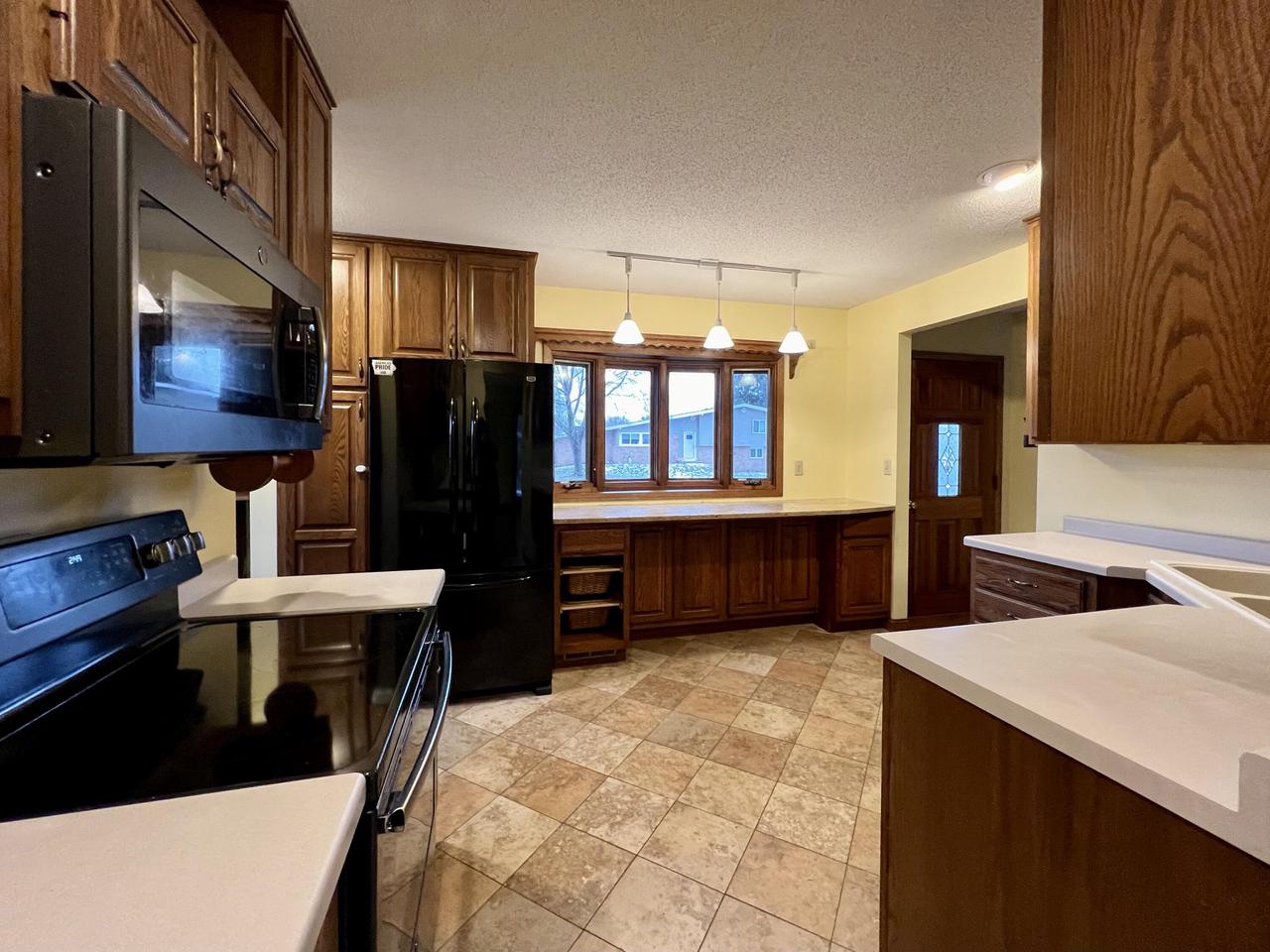 4041 Glenhaven DRIVE