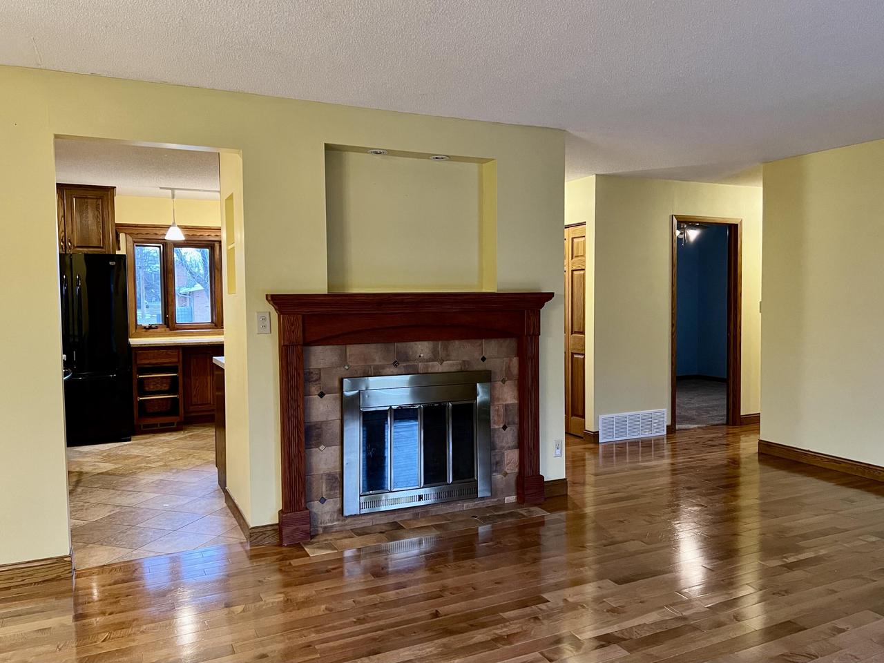 4041 Glenhaven DRIVE