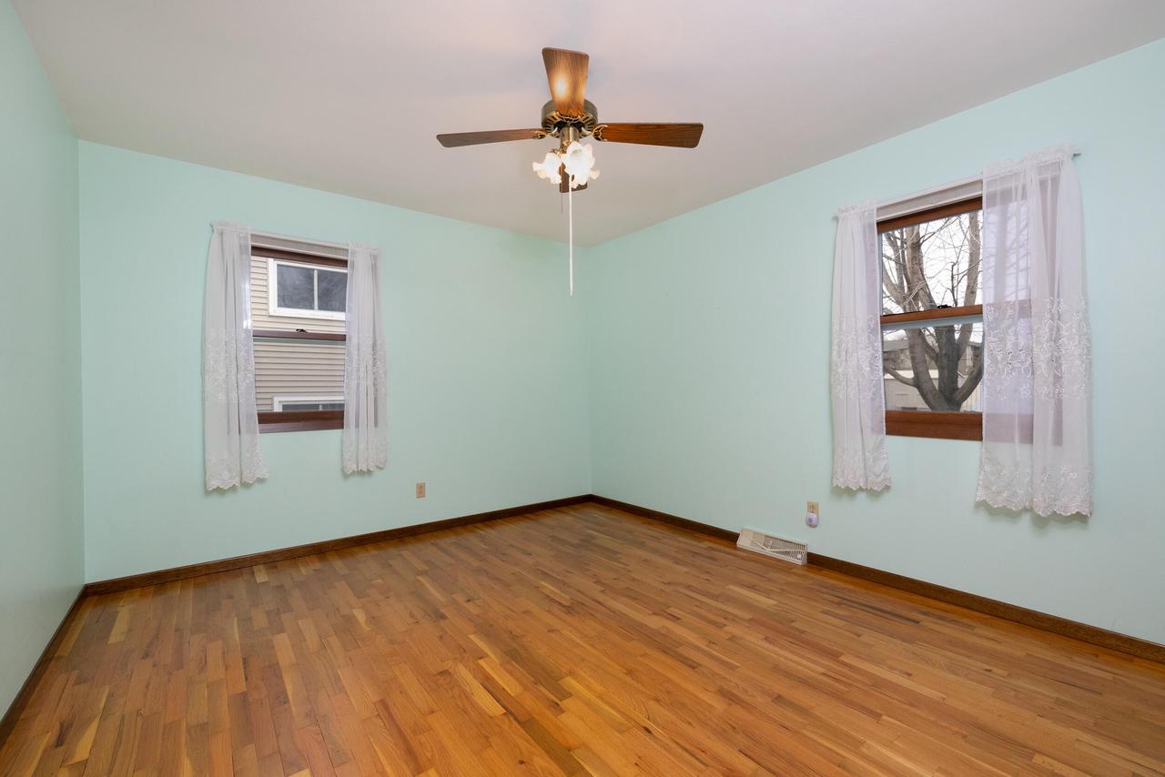 3828 33rd STREET SOUTH South