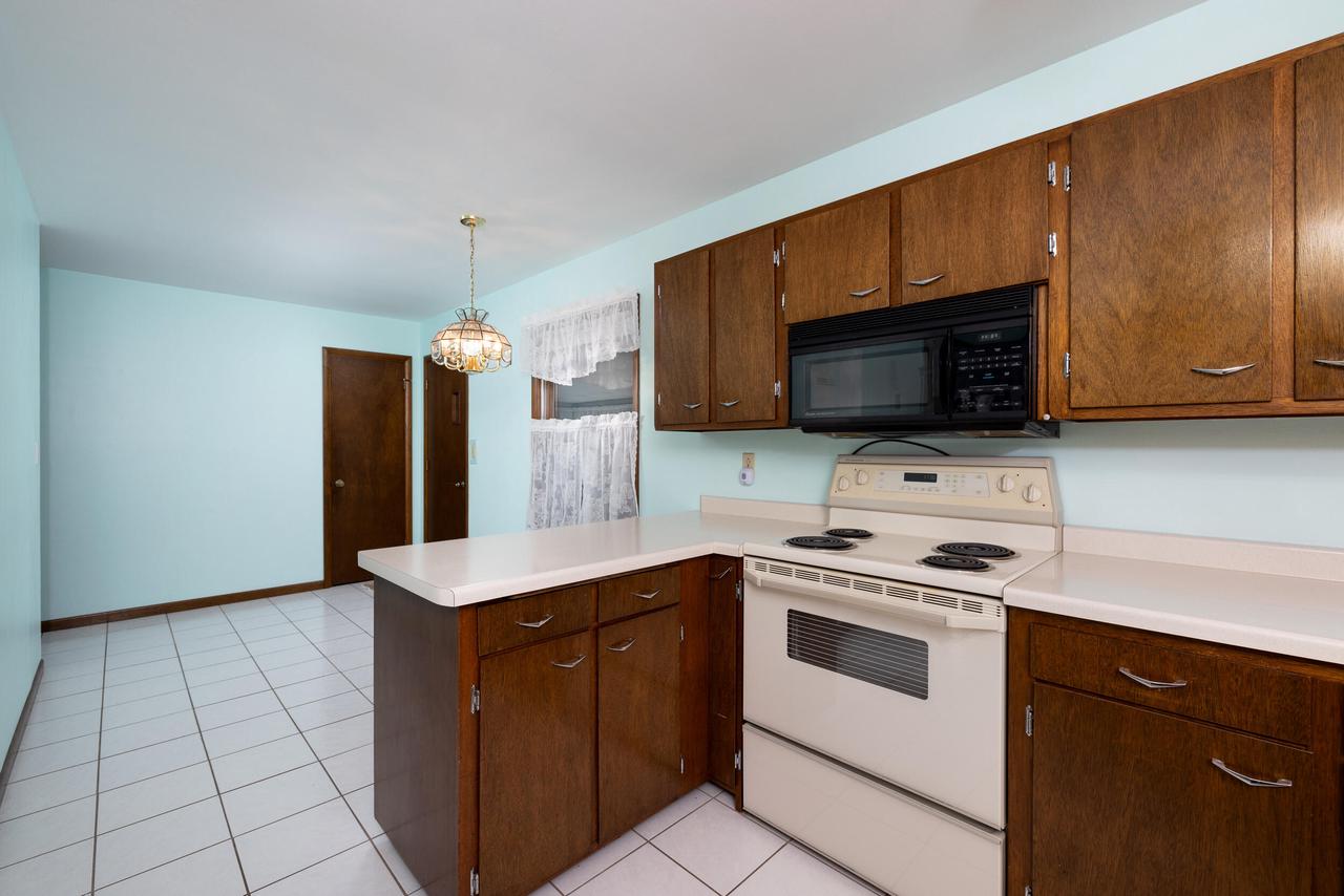 3828 33rd STREET SOUTH South