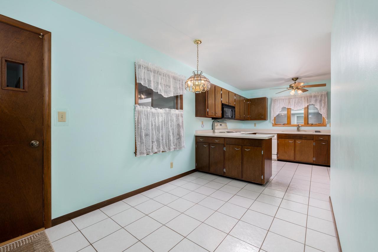 3828 33rd STREET SOUTH South