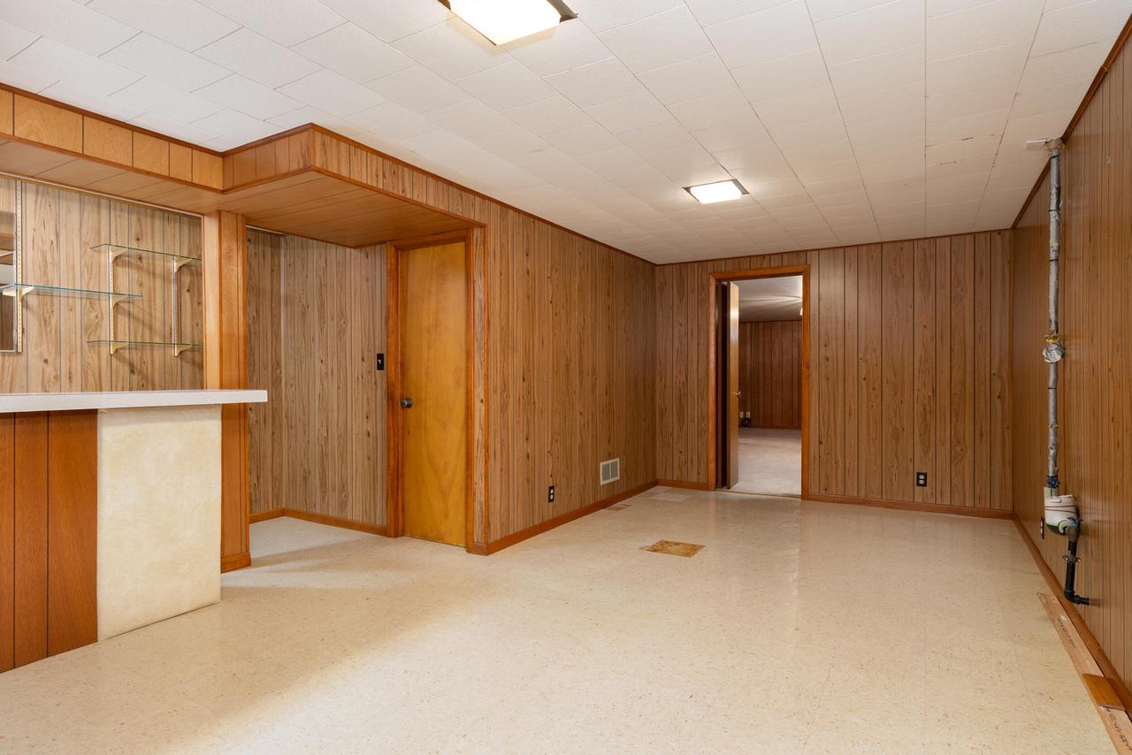 3828 33rd STREET SOUTH South