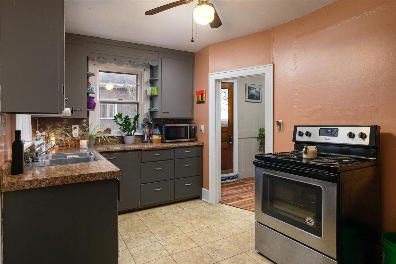 405 Upper Walnut STREET