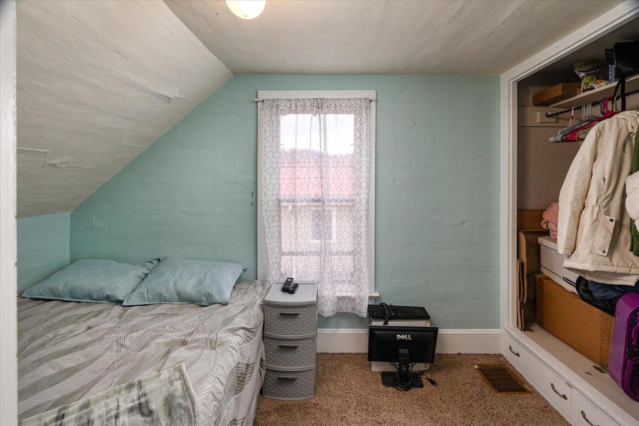 405 Upper Walnut STREET