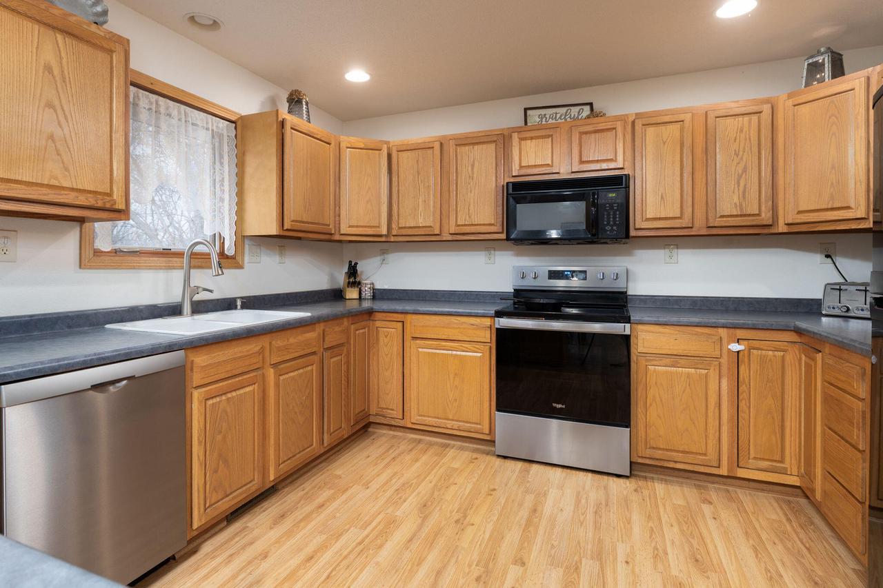 529 Shore Acres ROAD