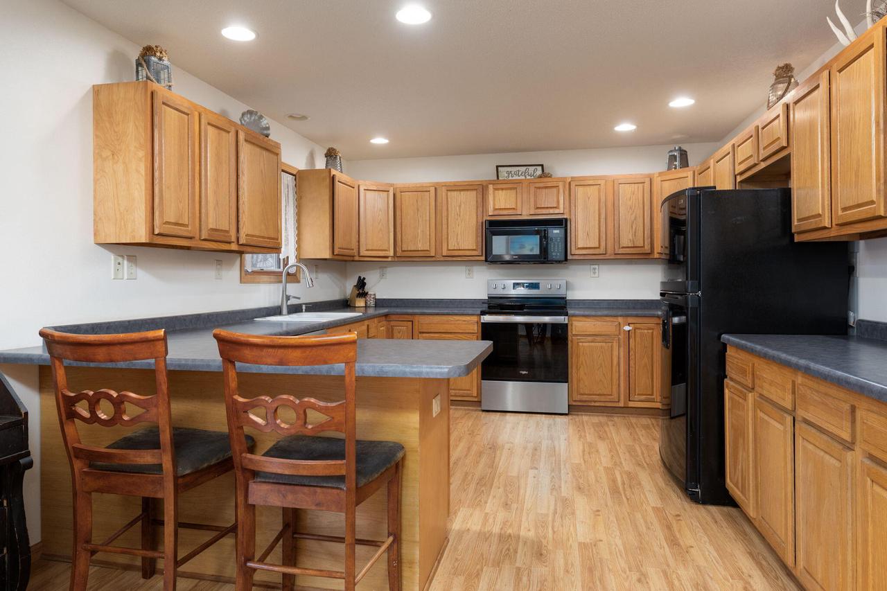 529 Shore Acres ROAD