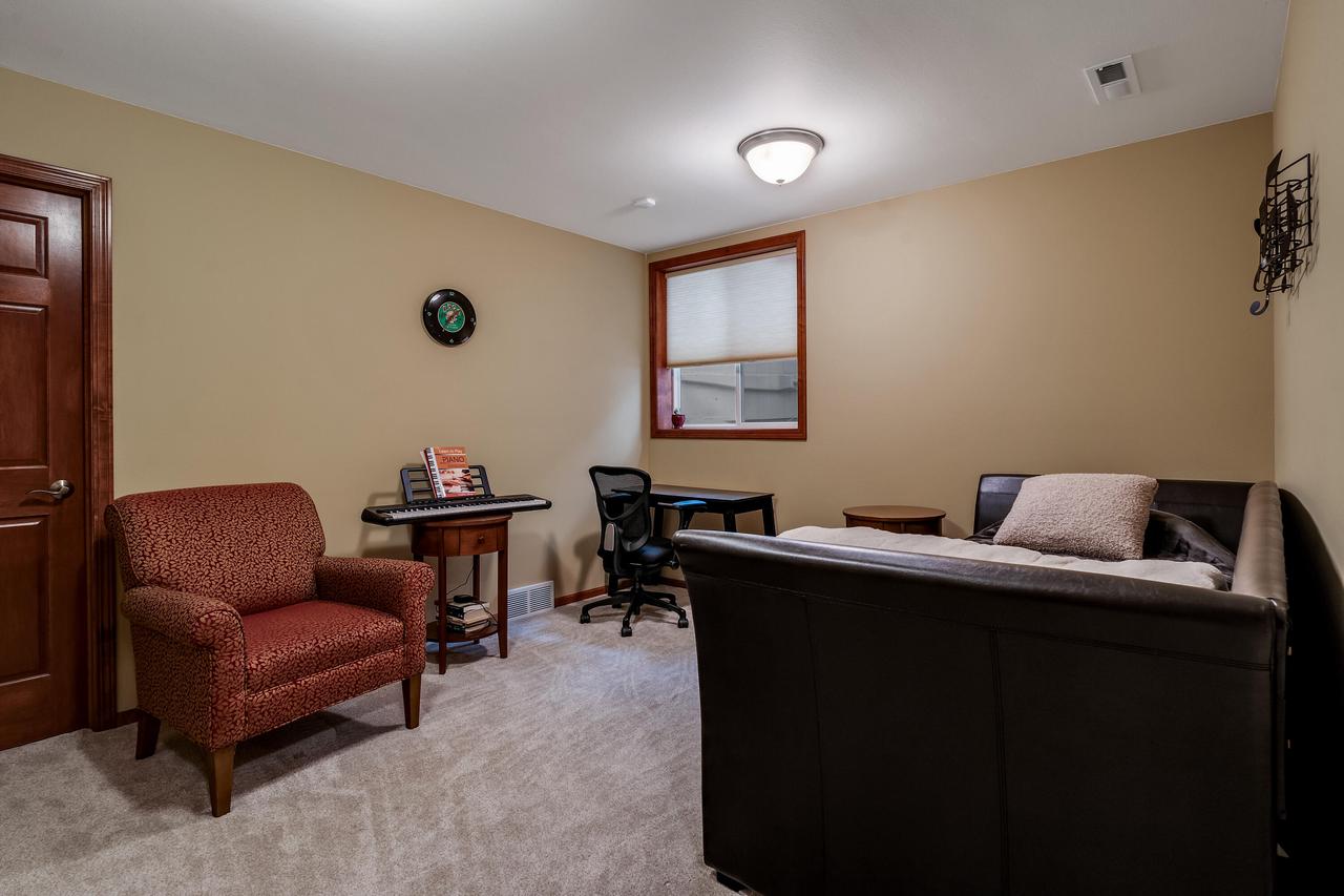 1023 Fair Meadow WAY