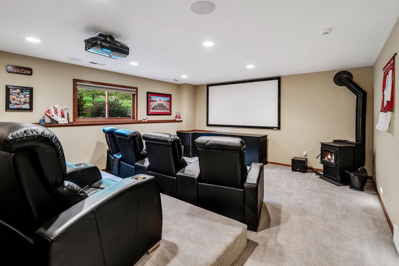 1023 Fair Meadow WAY