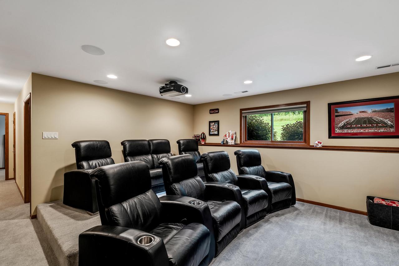 1023 Fair Meadow WAY