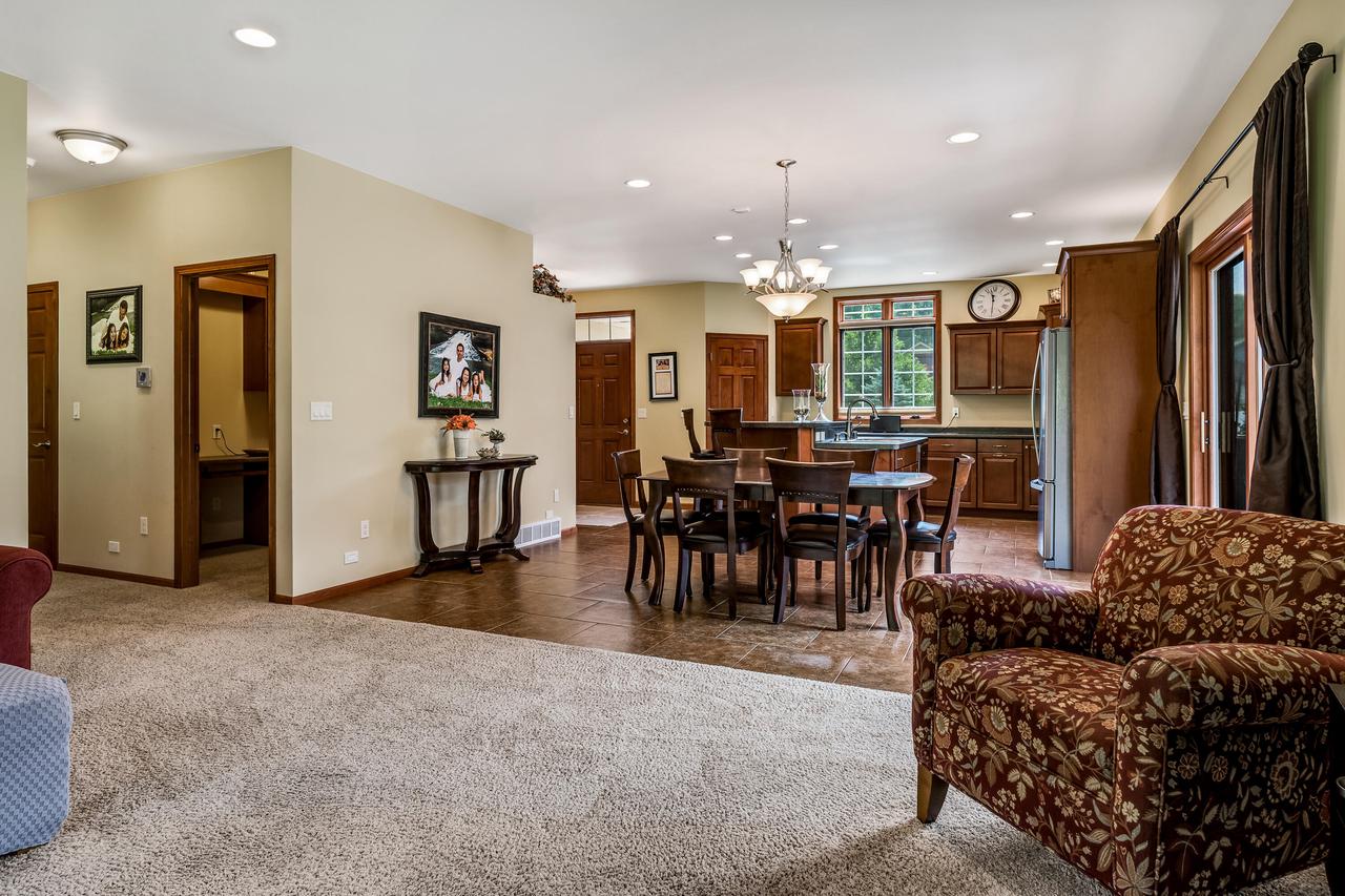 1023 Fair Meadow WAY