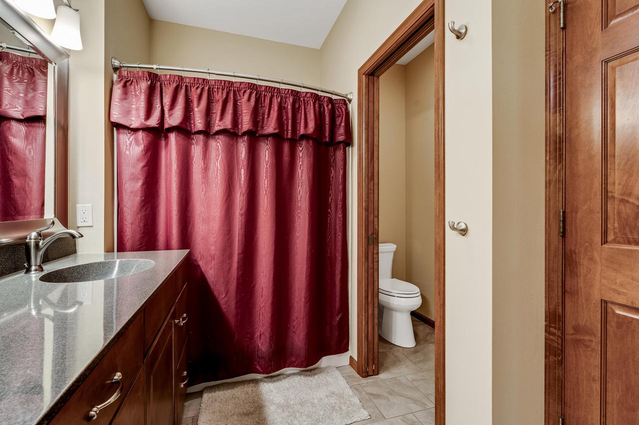 1023 Fair Meadow WAY