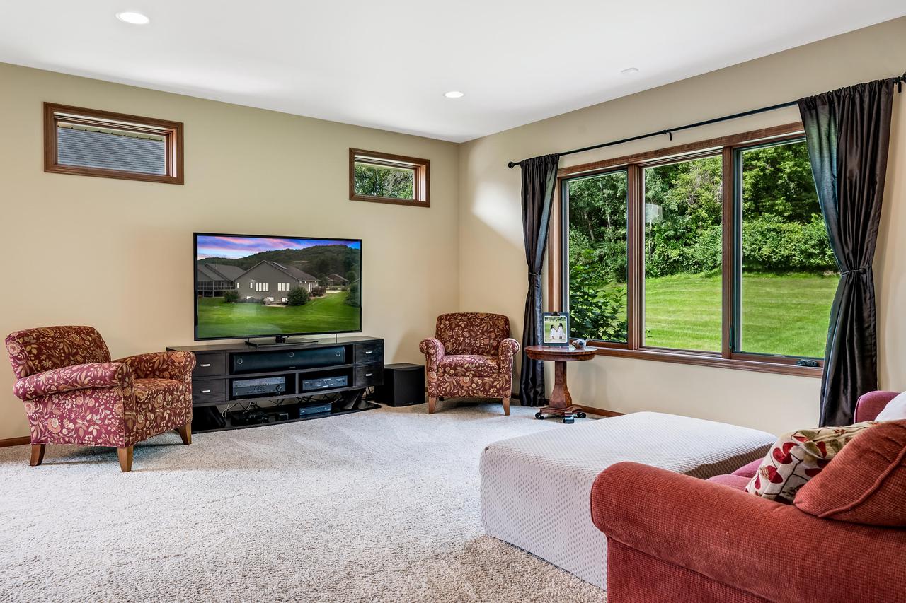 1023 Fair Meadow WAY