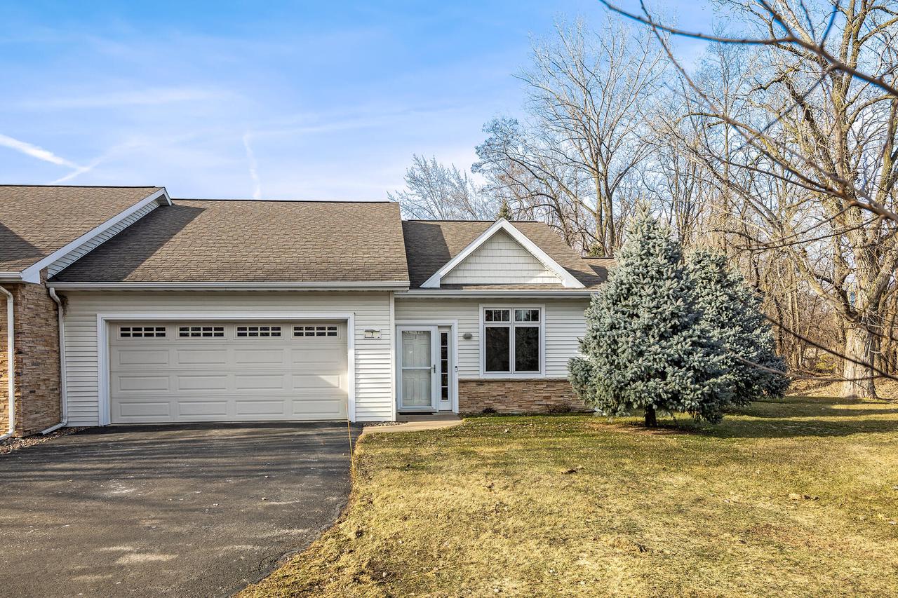 3215 George STREET 7