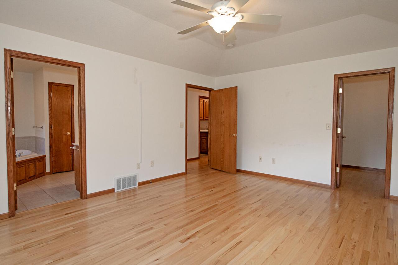 W574 Castlerock LANE