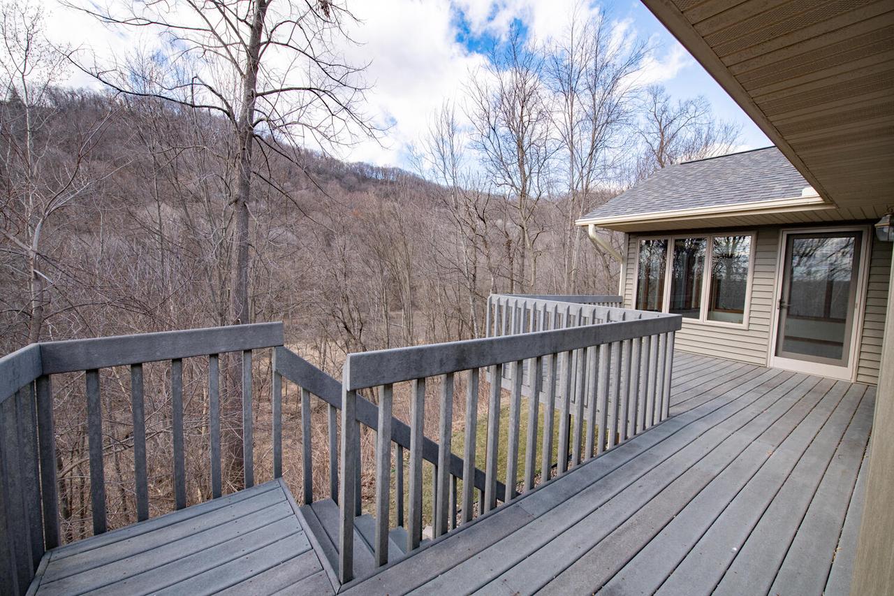 W574 Castlerock LANE