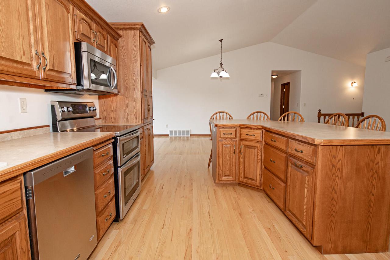 W574 Castlerock LANE