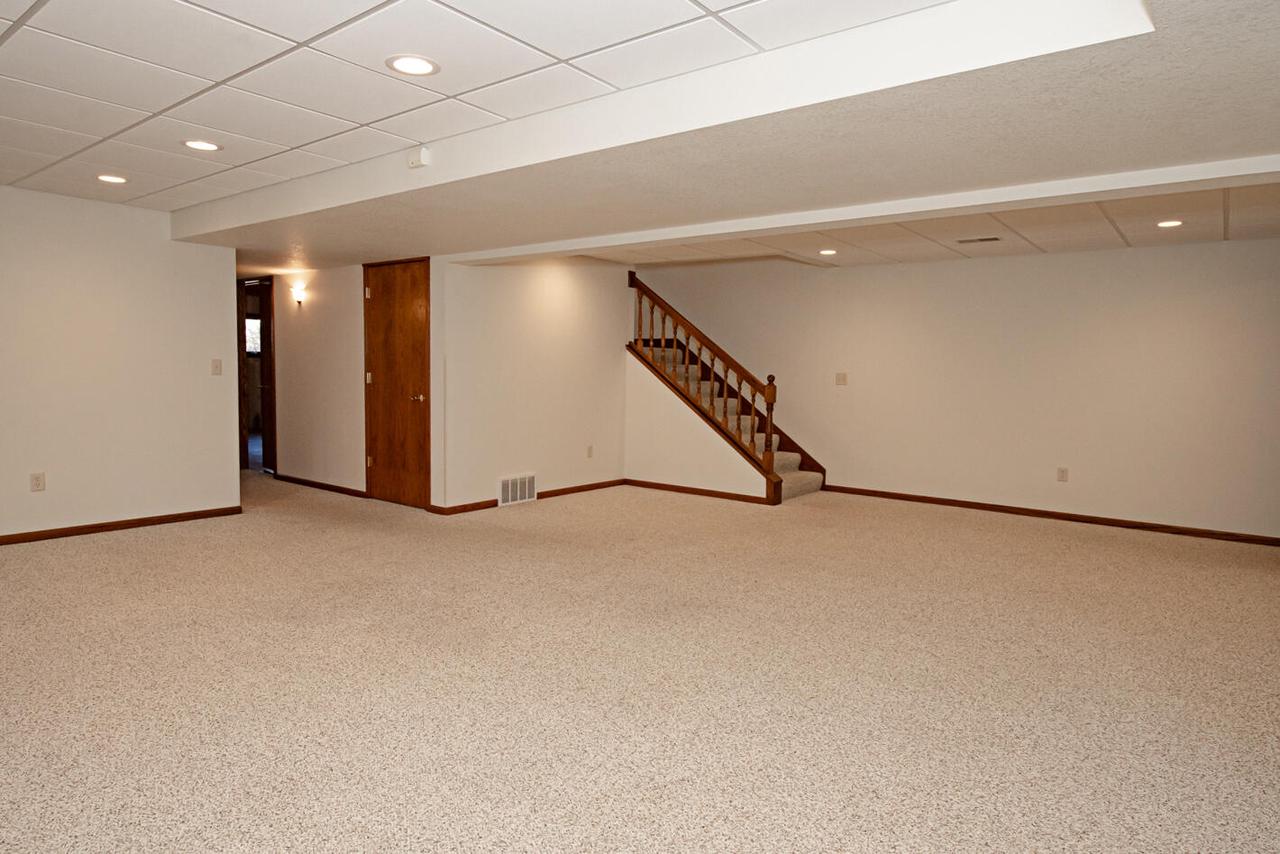 W574 Castlerock LANE