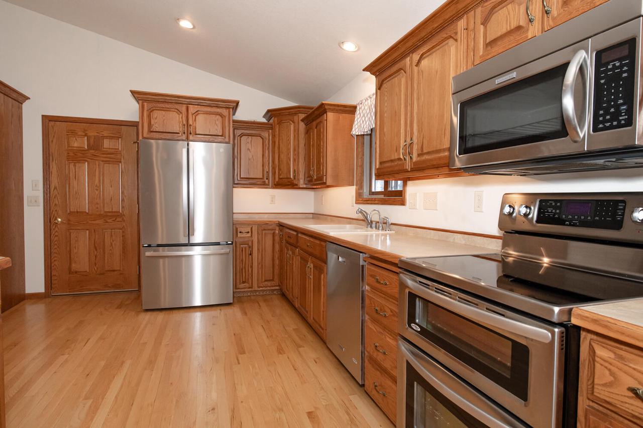 W574 Castlerock LANE