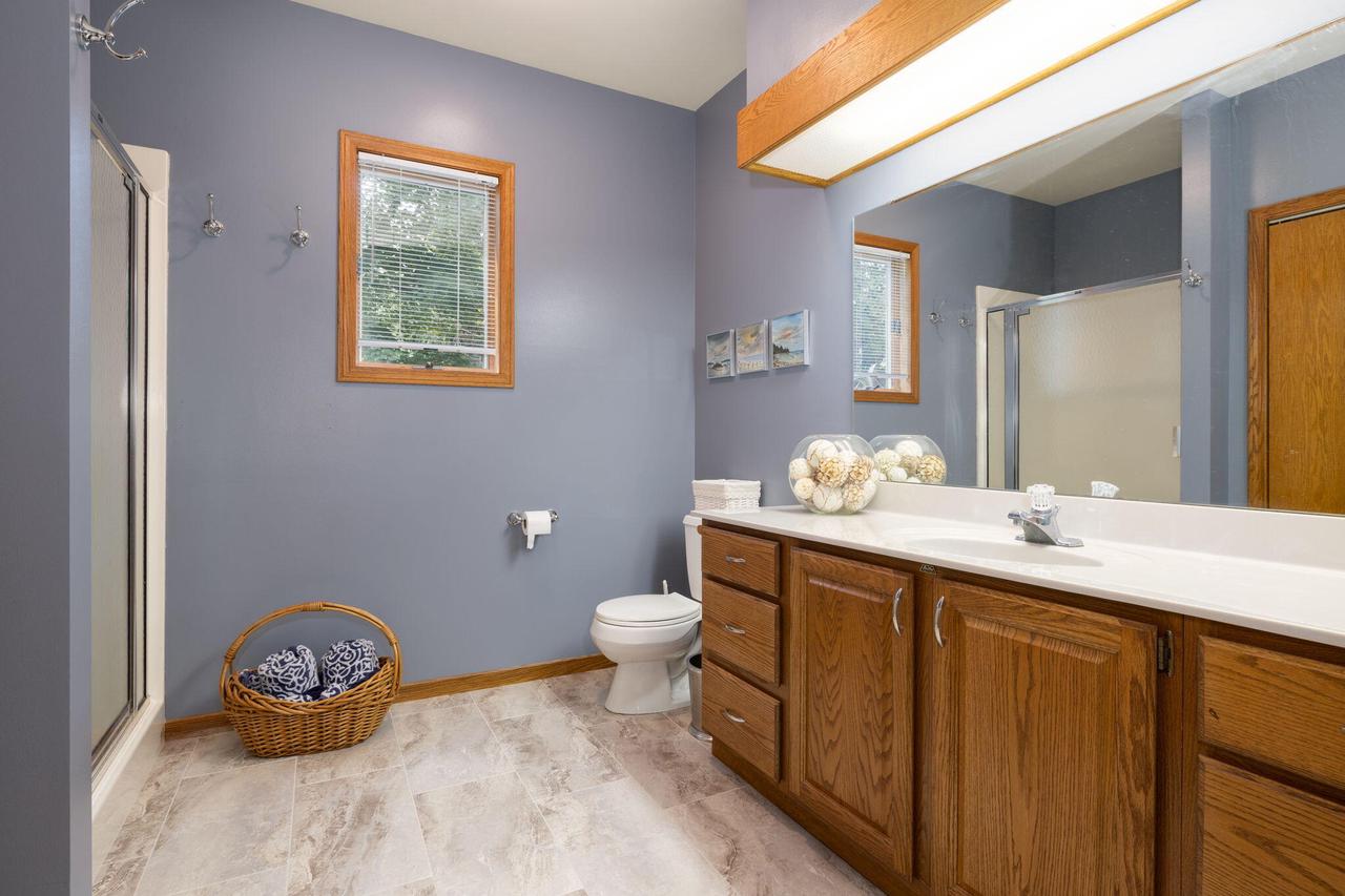 419 Highland Meadows DRIVE