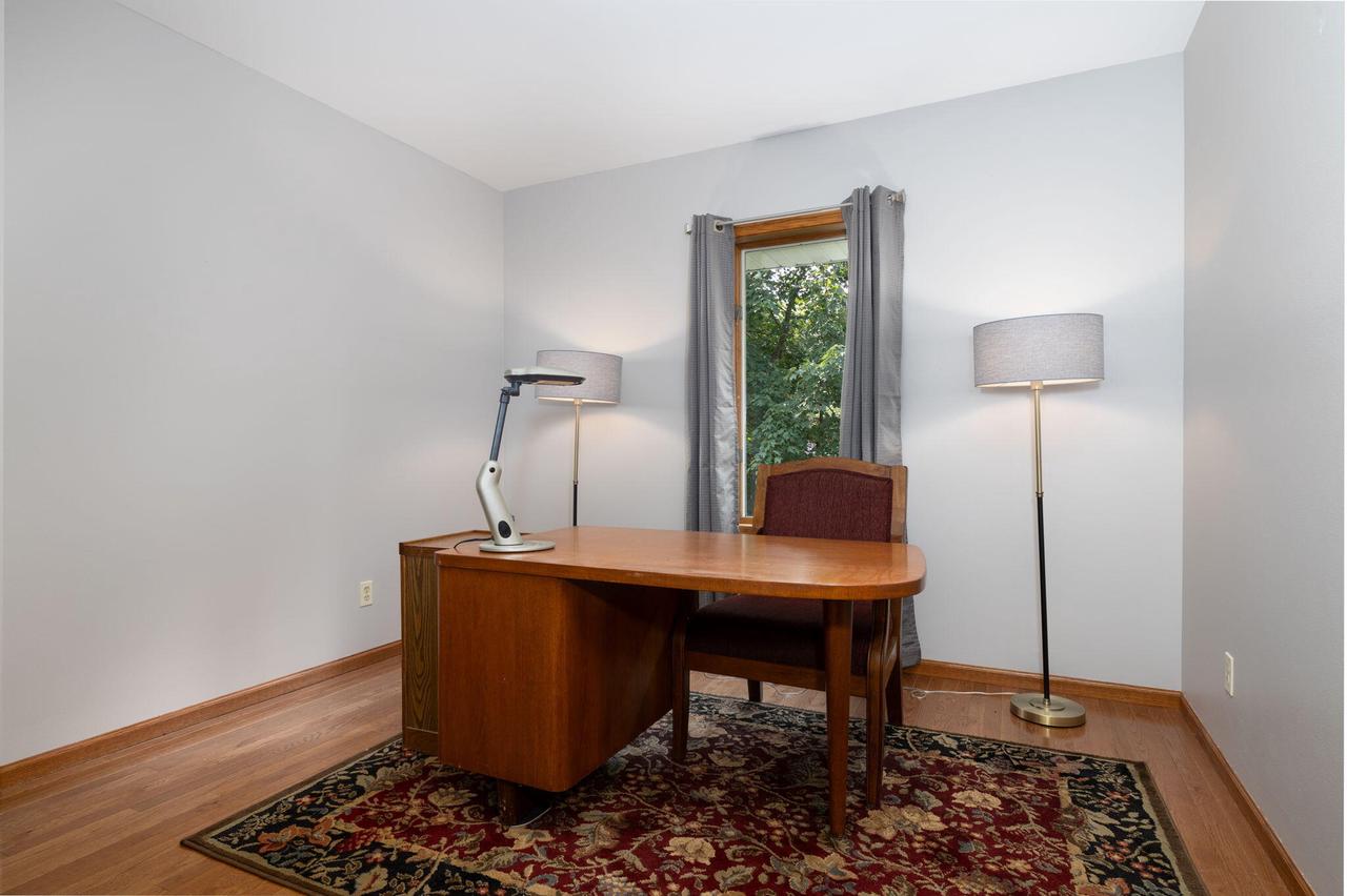 419 Highland Meadows DRIVE