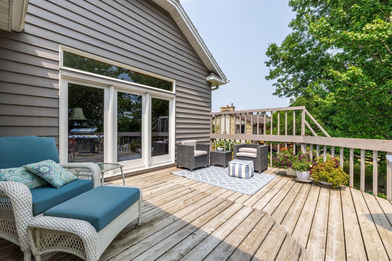 419 Highland Meadows DRIVE