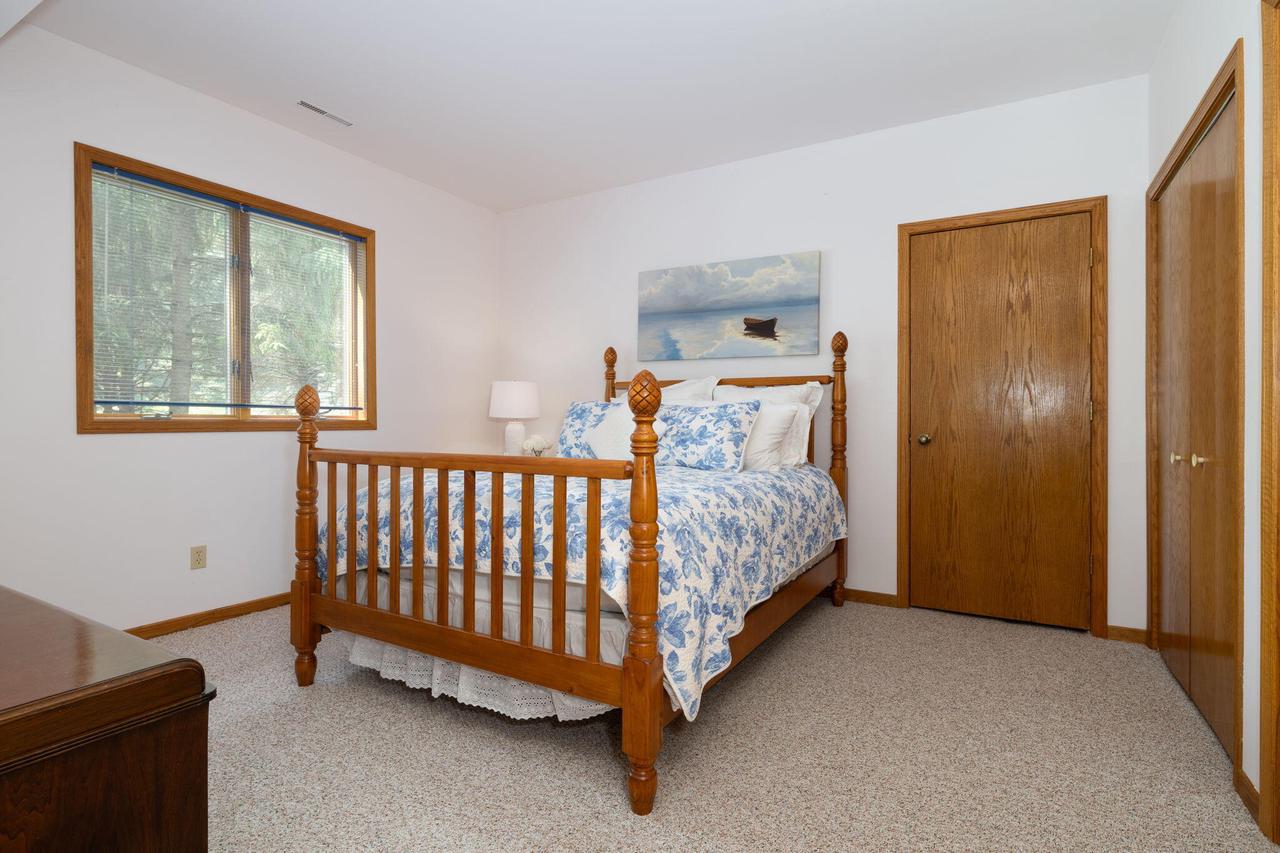 419 Highland Meadows DRIVE