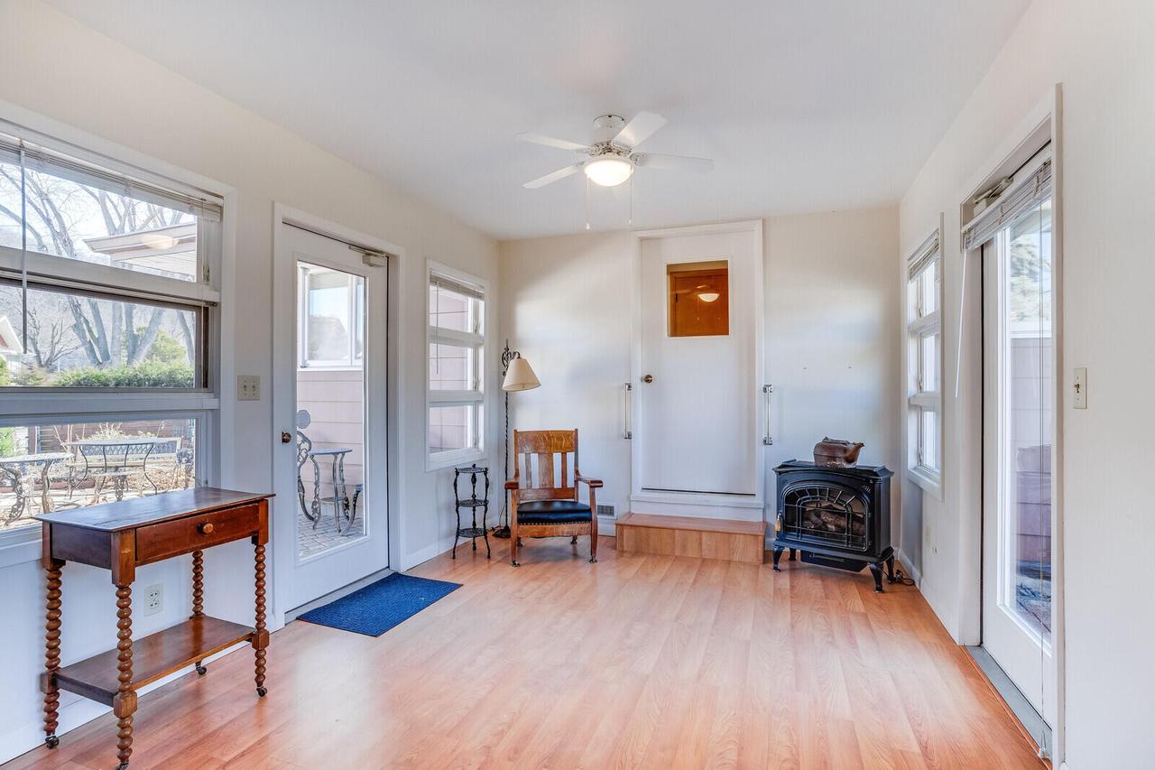 2821 Blackhawk PLACE