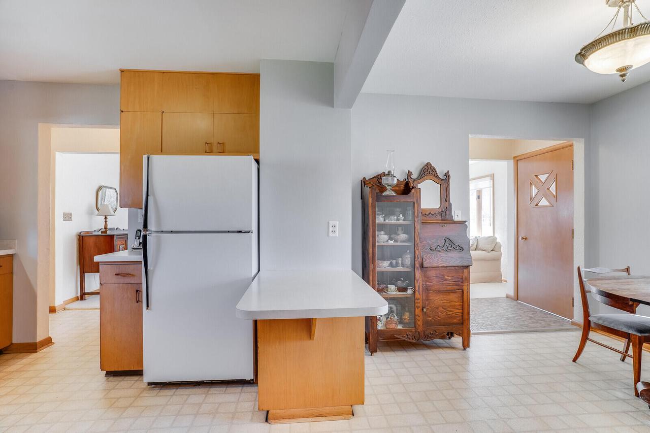 2821 Blackhawk PLACE