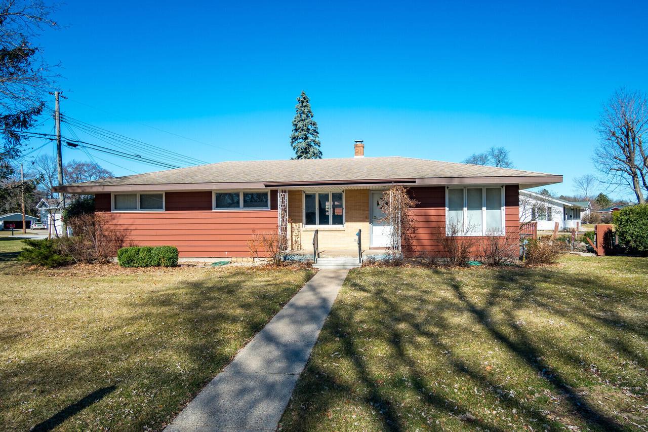 2821 Blackhawk PLACE